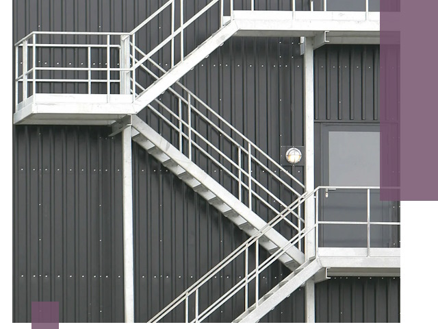 Изготовление и монтаж пожарных лестниц в Северодвинске быстро и надежно