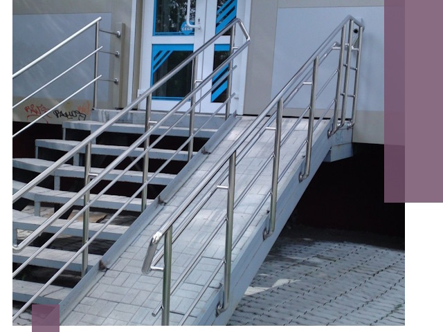 Пандус на крыльцо под ключ в Северодвинске: монтаж и изготовление